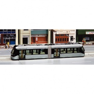 富山市内電車環状線9002<セントラム> 銀 [14-802-2]