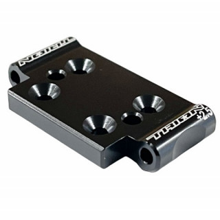 スキッドが+-2.5度変わる! なかなか丈夫そうなアルミフロントサスマウント [TE-AFSYK275]