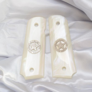 45AUTOテキサスレンジャーホワイトパールグリップ(マルイ/KSC/MZ/MKKetc) [CAR-CG-1911WPTEX]